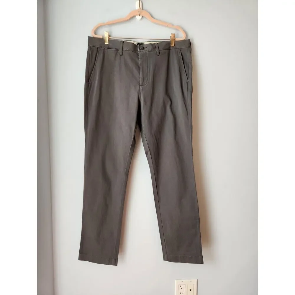 NWOT J. Crew Men's 770™ Straight-Fit Stretch Chino Pant Green 34/30 *Flaw